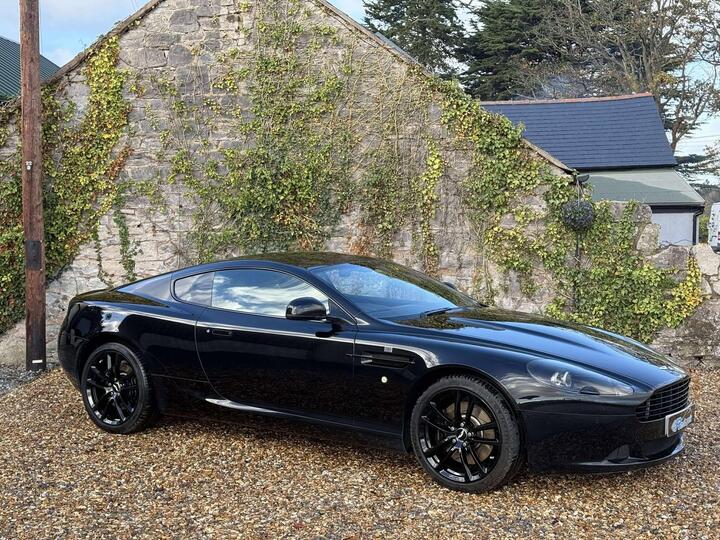 Aston Martin DB9 6.0 V12 T-TronicII Euro 5 2dr