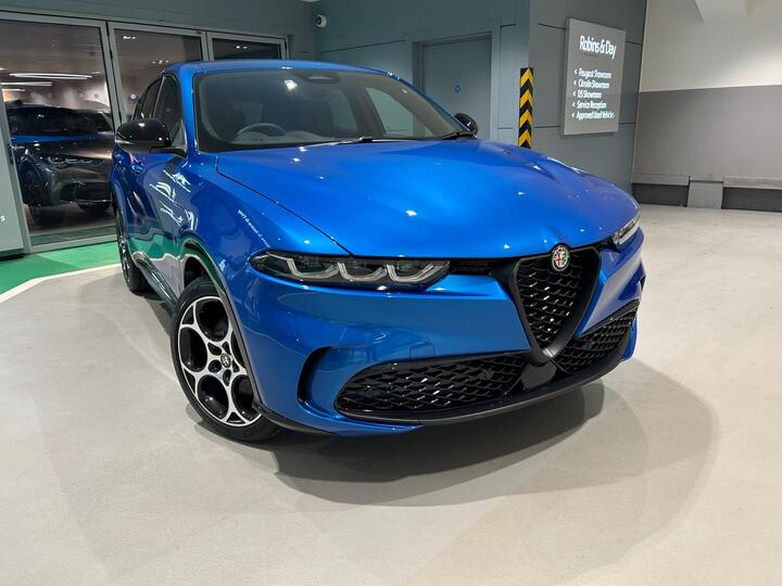 Alfa Romeo Tonale 1.3 VGT 15.5kWh Veloce Auto Q4 AWD Euro 6 5dr