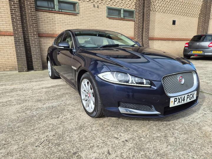 Jaguar XF 2.2d Premium Luxury Auto Euro 5 (s/s) 4dr