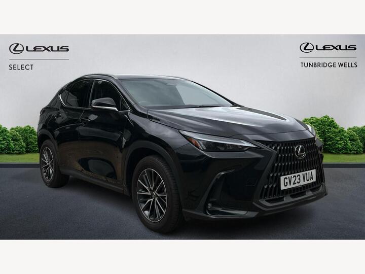 Lexus NX 2.5 450h+ 18.1kWh E-CVT 4WD Euro 6 (s/s) 5dr