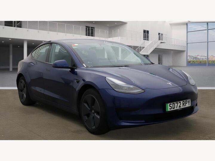 Tesla Model 3 Auto RWD 4dr