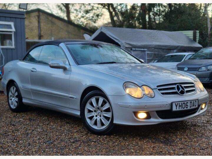 Mercedes-Benz CLK 3.0 CLK280 Elegance Cabriolet 7G-Tronic 2dr