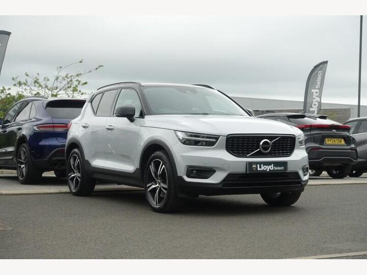 Volvo XC40 1.5h T5 Twin Engine Recharge 10.7kWh R-Design Auto Euro 6 (s/s) 5dr