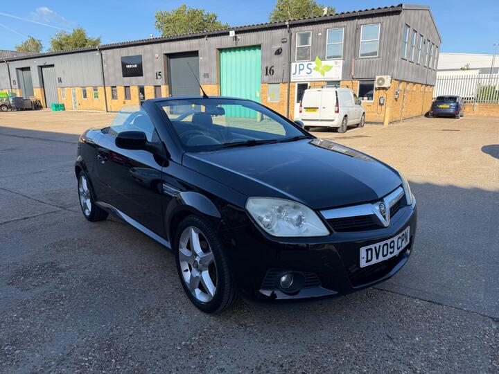 Vauxhall Tigra 1.4i 16v Exclusiv 2dr (a/c)