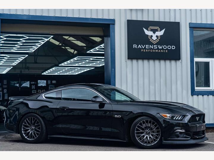 Ford MUSTANG 5.0 V8 GT Fastback Euro 6 2dr