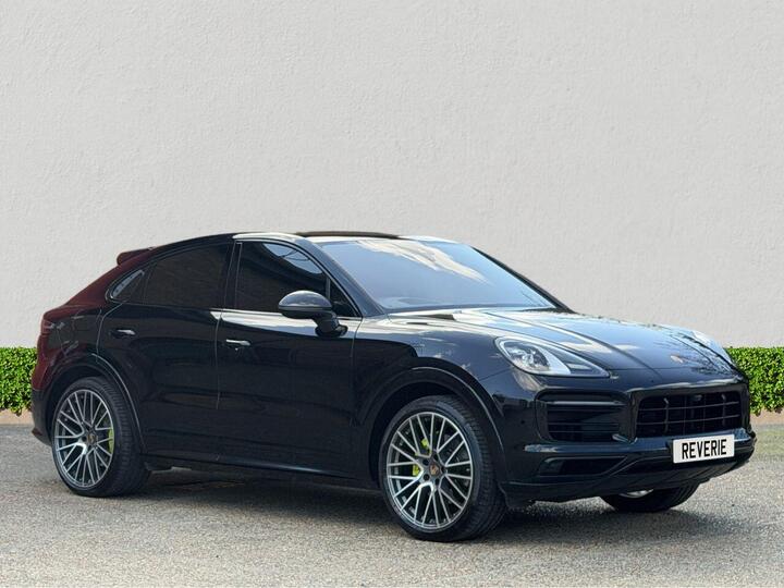 Porsche CAYENNE 3.0 V6 E-Hybrid 17.9kWh Platinum Edition TiptronicS 4WD Euro 6 (s/s) 5dr (3.6kW Charger) Porsche CAYENNE 3.0 V6 E-Hybrid 17.9kWh Platinum Edition TiptronicS 4WD Euro 6 (s/s) 5dr (3.6kW Charger)