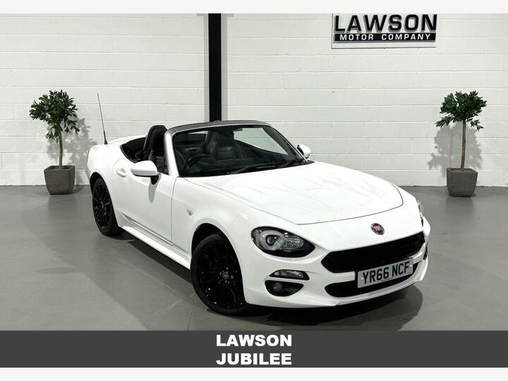 Fiat 124 SPIDER 1.4 MultiAir Lusso Euro 6 2dr Fiat 124 SPIDER 1.4 MultiAir Lusso Euro 6 2dr