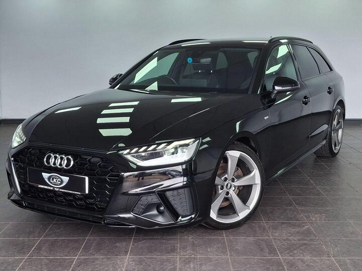 Audi A4 Avant 2.0 TFSI 35 Black Edition S Tronic Euro 6 (s/s) 5dr Audi A4 Avant 2.0 TFSI 35 Black Edition S Tronic Euro 6 (s/s) 5dr