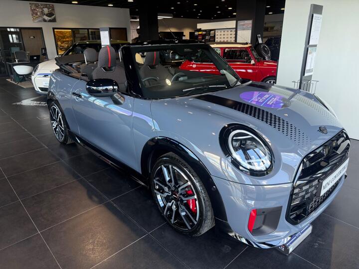 MINI Cooper Convertible 2.0 John Cooper Works Steptronic Euro 6 (s/s) 2dr