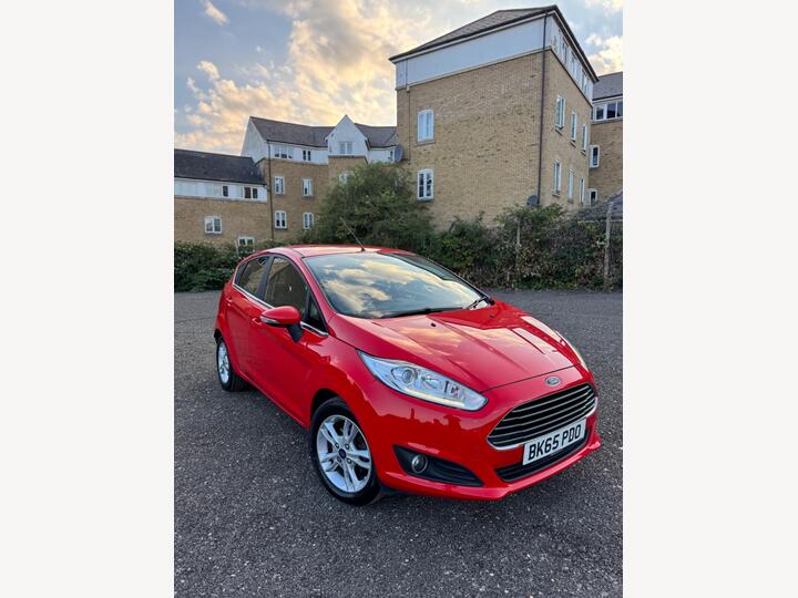 Ford Fiesta 1.0T EcoBoost Zetec Euro 6 (s/s) 5dr