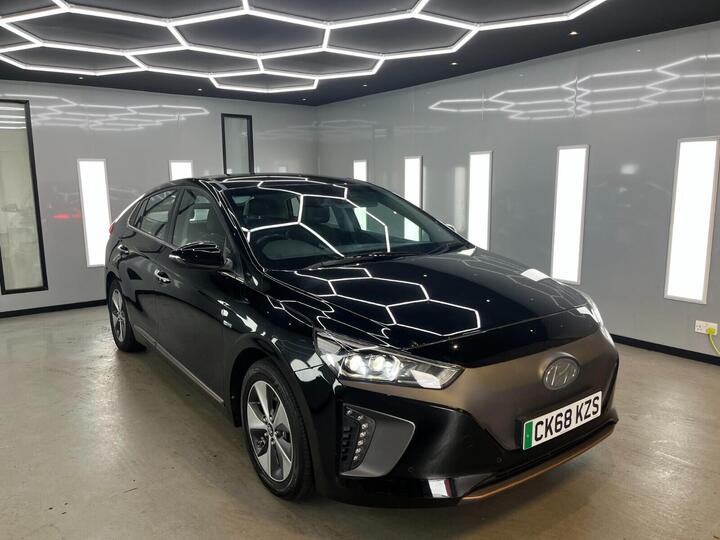 Hyundai Ioniq 28kWh Premium SE Auto 5dr