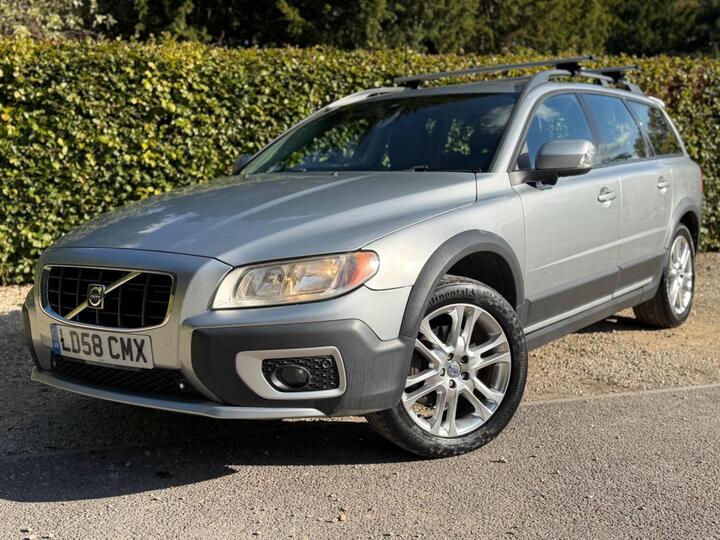 Volvo XC70 2.4 D5 SE Sport Geartronic AWD Euro 4 5dr