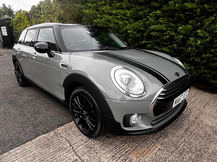 MINI Clubman 1.5 Cooper (Black Pack) Euro 6 (s/s) 6dr MINI Clubman 1.5 Cooper (Black Pack) Euro 6 (s/s) 6dr