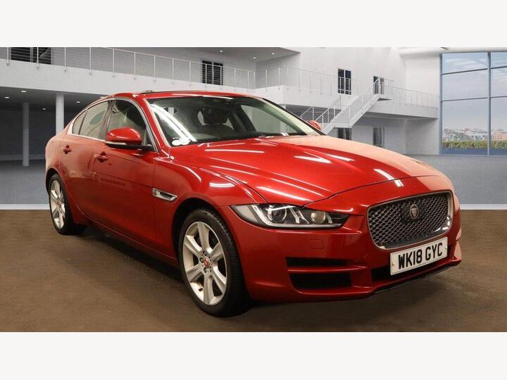 Jaguar XE 2.0d Portfolio Auto AWD Euro 6 (s/s) 4dr