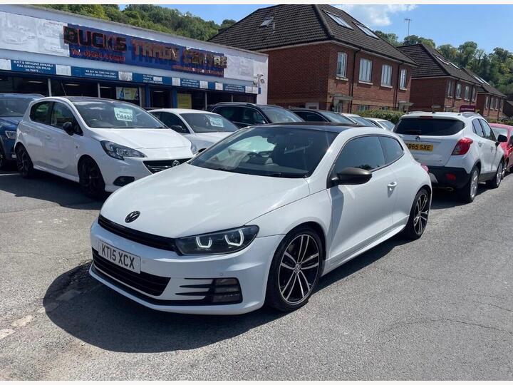 Volkswagen Scirocco 2.0 TDI BlueMotion Tech R-Line DSG Euro 6 (s/s) 3dr Volkswagen Scirocco 2.0 TDI BlueMotion Tech R-Line DSG Euro 6 (s/s) 3dr