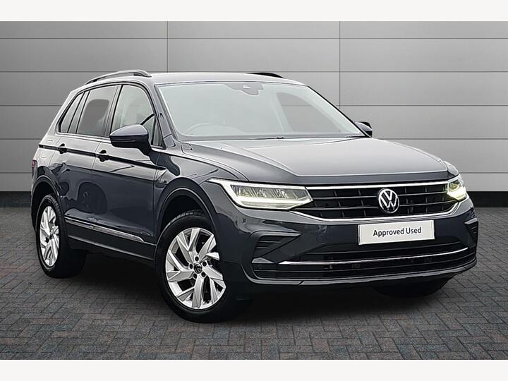 Volkswagen Tiguan 1.5 TSI Life Euro 6 (s/s) 5dr