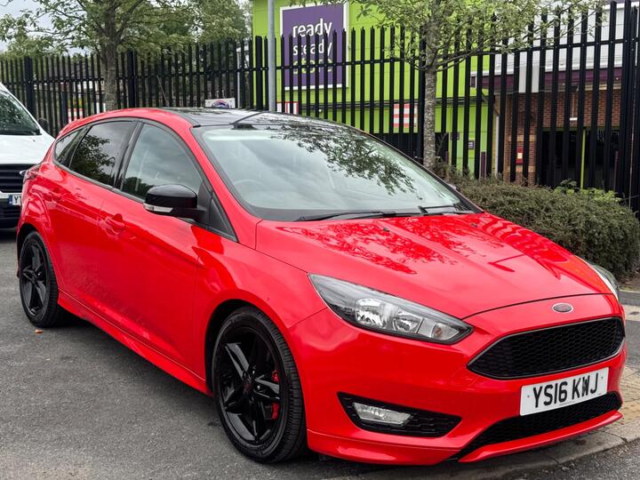 Ford Focus 1.5T EcoBoost Zetec S Red Edition Euro 6 (s/s) 5dr