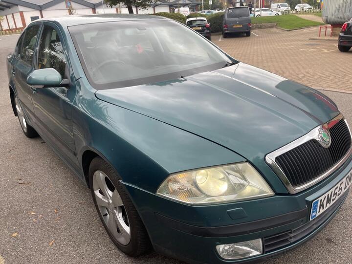Skoda Octavia 2.0 FSI Elegance Tiptronic Euro 4 5dr