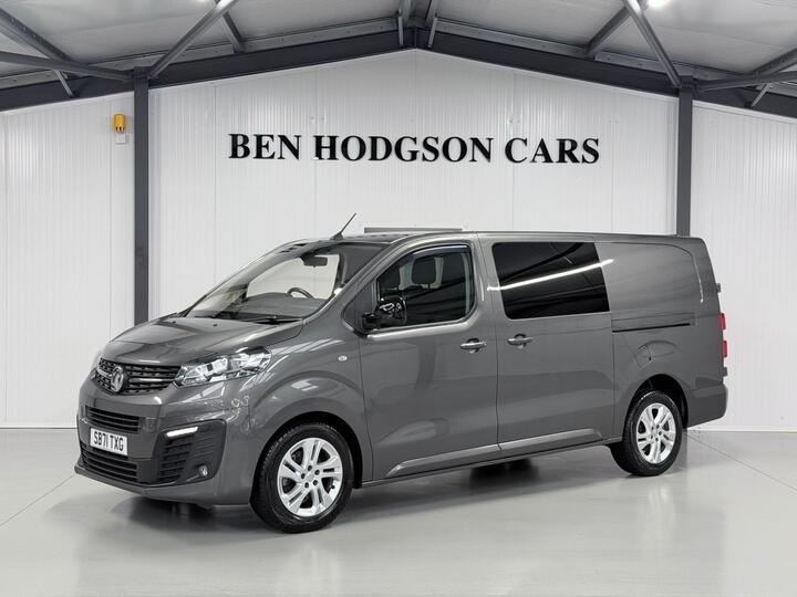 Vauxhall VIVARO 2.0 Turbo D 3100 Elite Crew Van L2 H1 Euro 6 (s/s) 5dr