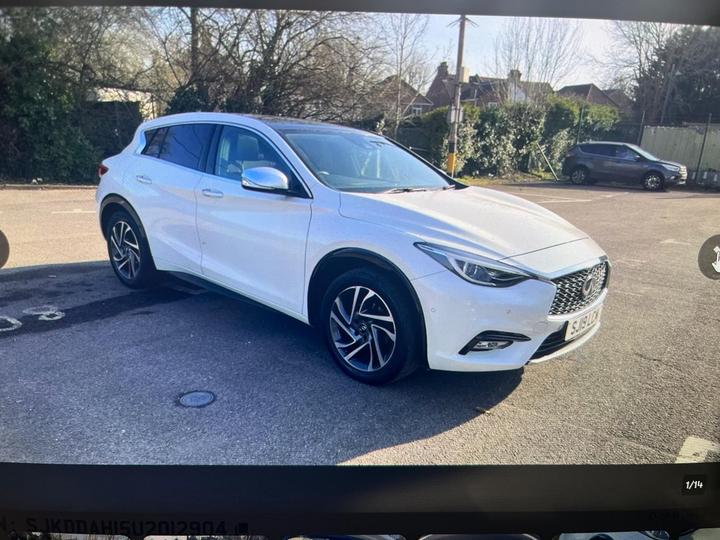 Infiniti Q30 1.6T Luxe DCT Euro 6 (s/s) 5dr