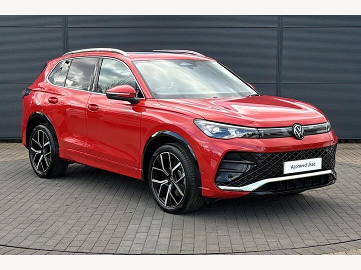 Volkswagen TIGUAN 2.0 TDI R-Line DSG Euro 6 (s/s) 5dr
