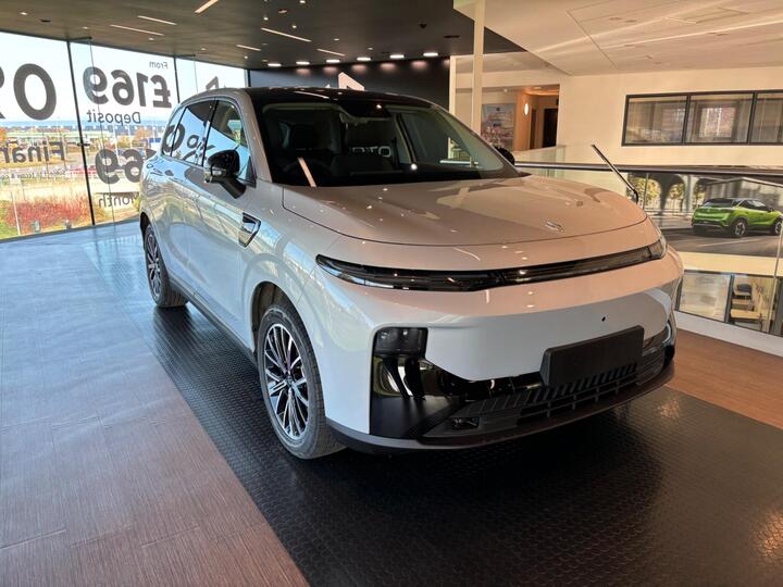 Leapmotor B10 67.1kWh Auto 5dr