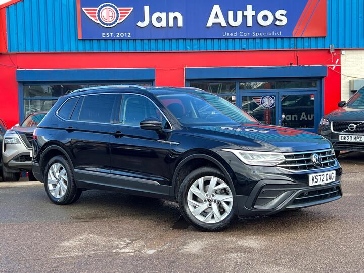 Volkswagen Tiguan Allspace 1.5 TSI Life DSG Euro 6 (s/s) 5dr Volkswagen Tiguan Allspace 1.5 TSI Life DSG Euro 6 (s/s) 5dr