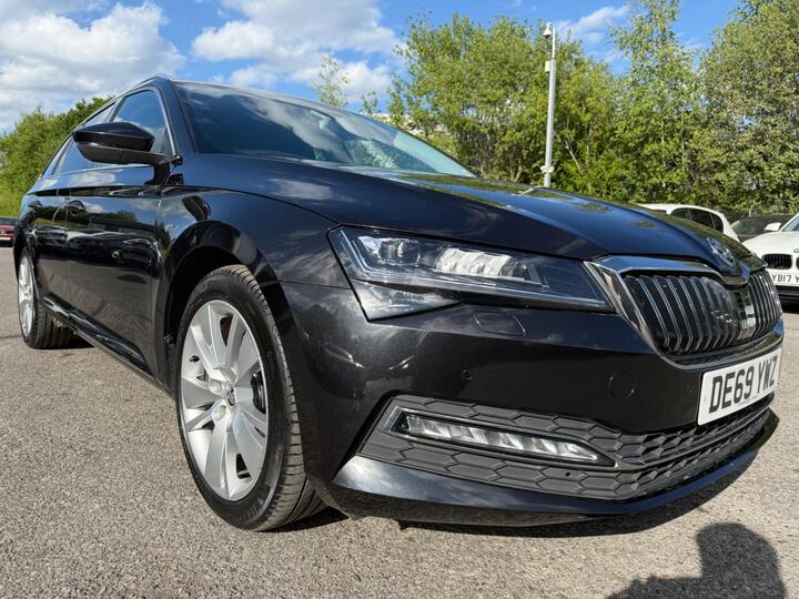 Skoda Superb 2.0 TDI SE L Euro 6 (s/s) 5dr Skoda Superb 2.0 TDI SE L Euro 6 (s/s) 5dr