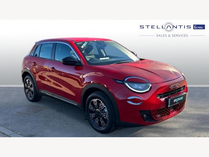 Fiat 600 1.2 MHEV E-DCT Euro 6 (s/s) 5dr