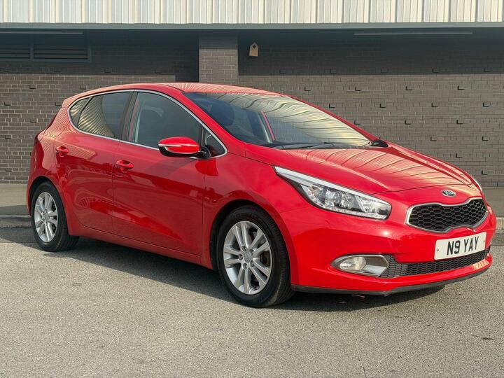 Kia Ceed 1.6 GDi 3 DCT Euro 5 5dr