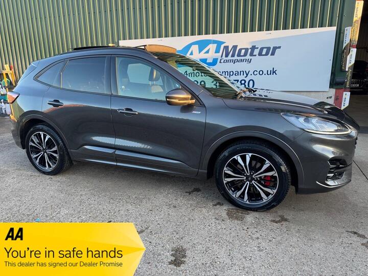 Ford Kuga 2.5 EcoBoost Duratec 14.4kWh ST-Line X CVT Euro 6 (s/s) 5dr