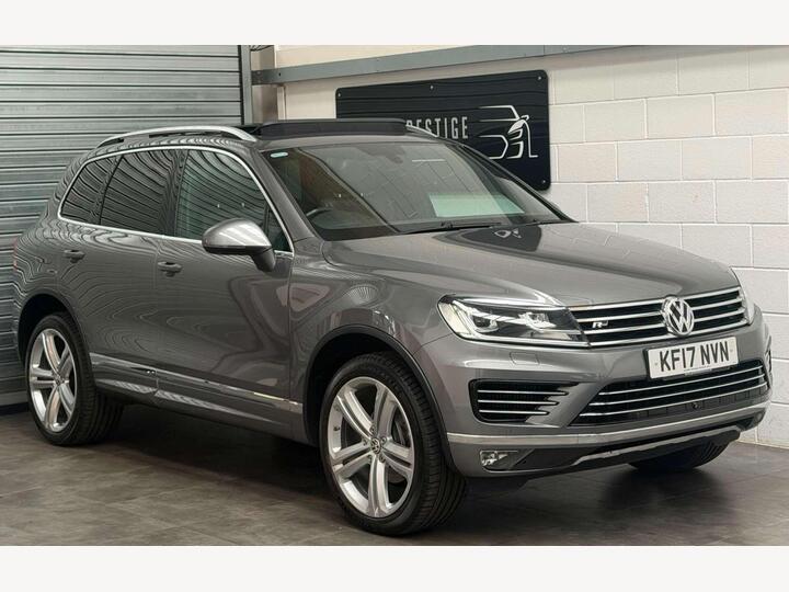 Volkswagen TOUAREG 3.0 TDI V6 BlueMotion Tech R-Line Plus Tiptronic 4WD Euro 6 (s/s) 5dr