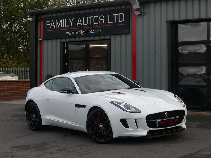 Jaguar F-Type 3.0 V6 Auto Euro 6 (s/s) 2dr Jaguar F-Type 3.0 V6 Auto Euro 6 (s/s) 2dr
