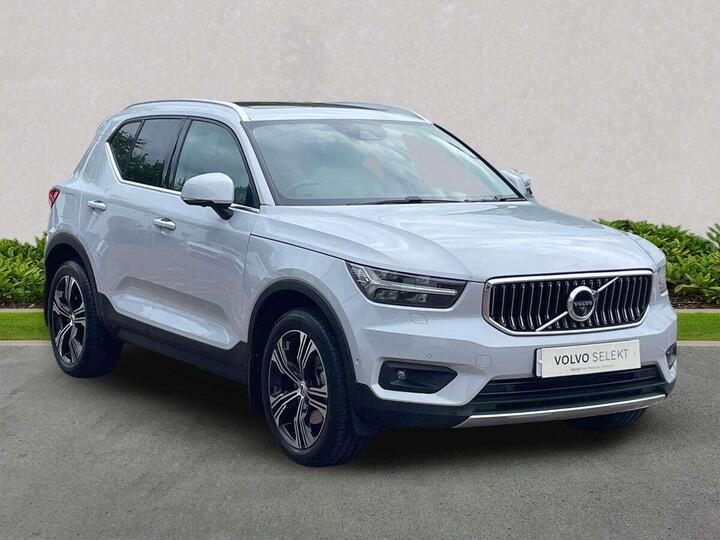 Volvo XC40 2.0 B5 MHEV Inscription Pro Auto AWD Euro 6 (s/s) 5dr