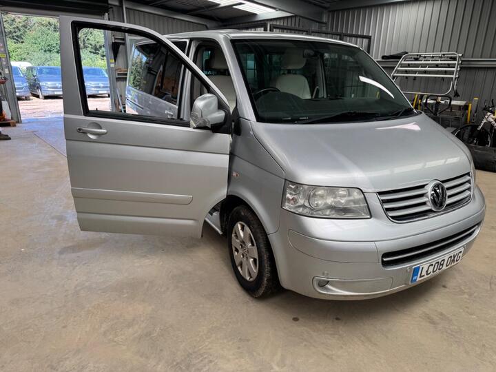 Volkswagen Caravelle 2.5 TDI Pure Drive SE Euro 4 5dr