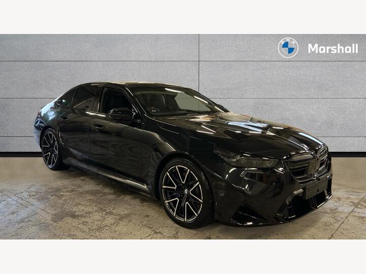 BMW M5 4.4 22.1kWh Steptronic XDrive Euro 6 (s/s) 4dr