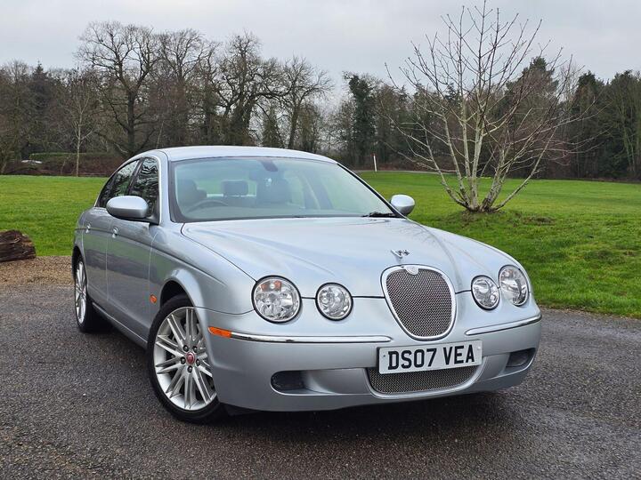 Jaguar S-Type 2.7D V6 SE 4dr