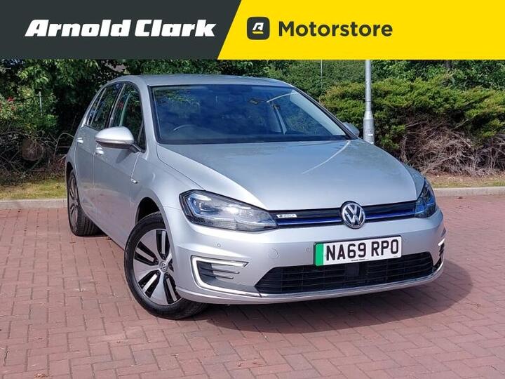 Volkswagen E-Golf 35.8kWh E-Golf Auto 5dr