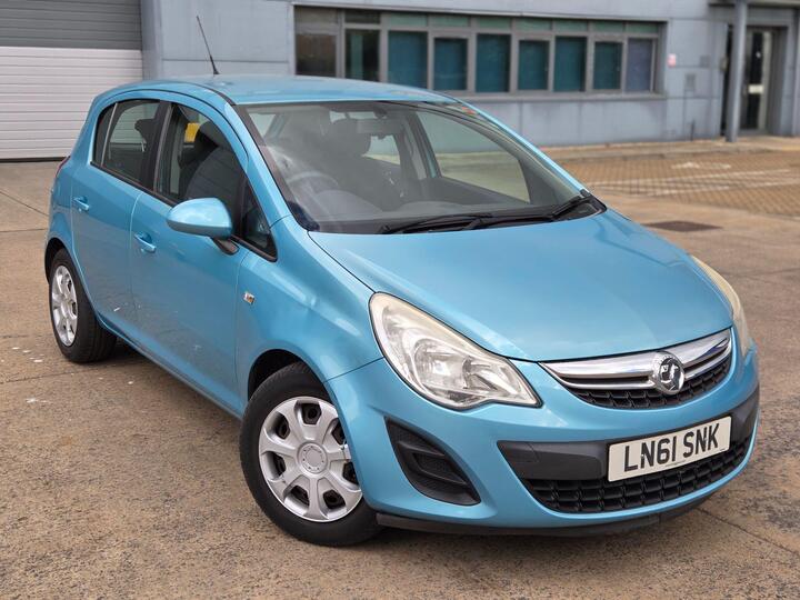 Vauxhall Corsa 1.4 16V Exclusiv Auto Euro 5 5dr (A/C)
