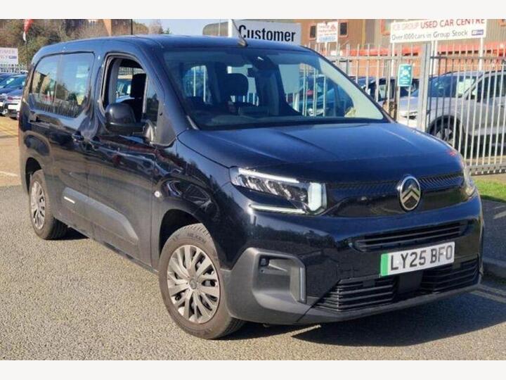 Citroen E-Berlingo 52kWh PLUS XL Auto 5dr (7.4kW Charger)