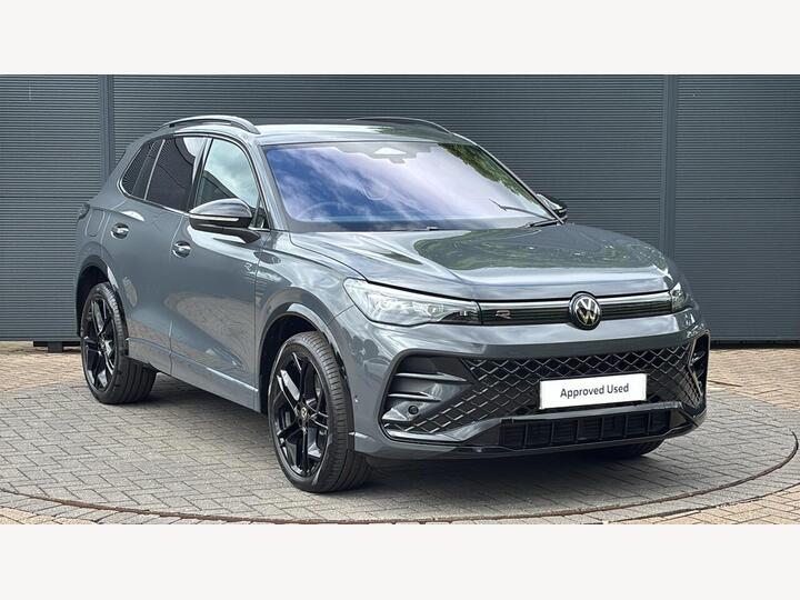 Volkswagen TIGUAN 2.0 TDI R-Line DSG Euro 6 (s/s) 5dr