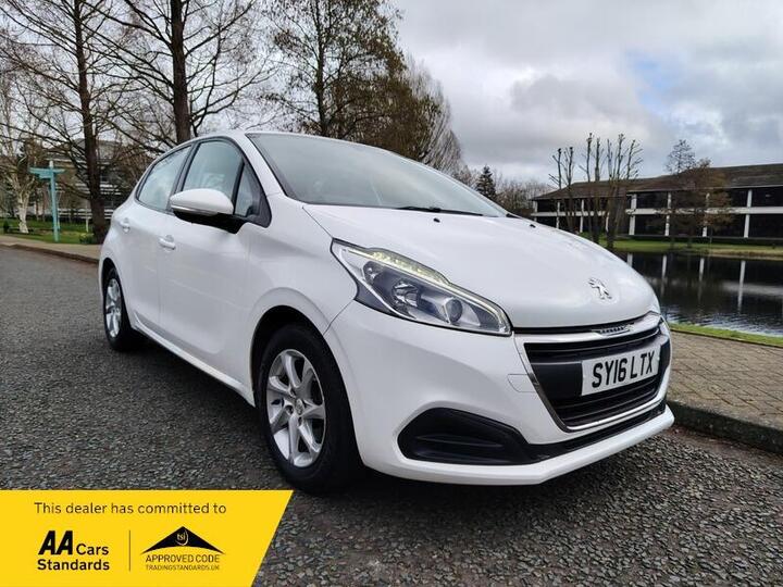 Peugeot 208 1.0 PureTech Active Euro 6 5dr Peugeot 208 1.0 PureTech Active Euro 6 5dr