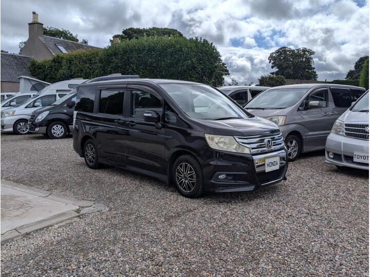 Honda STEPWAGON MPV 2 Berth 8 Seater MPV