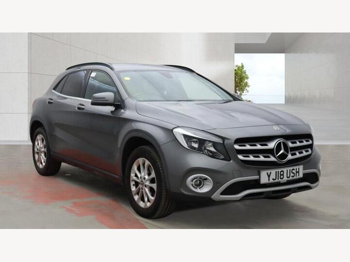 Mercedes-Benz GLA 1.6 GLA200 SE (Executive) Euro 6 (s/s) 5dr Mercedes-Benz GLA 1.6 GLA200 SE (Executive) Euro 6 (s/s) 5dr