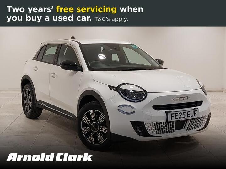 Fiat 600 1.2 MHEV E-DCT Euro 6 (s/s) 5dr