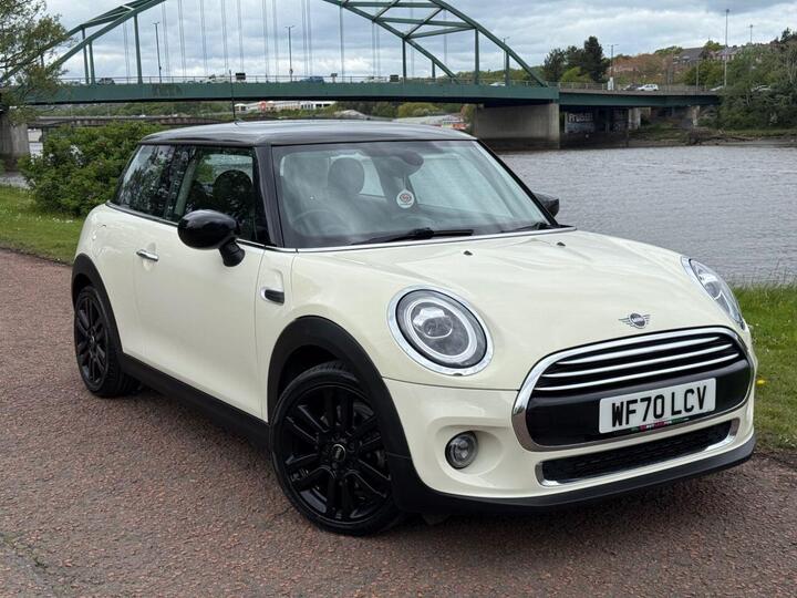 MINI HATCH 1.5 Cooper Exclusive Euro 6 (s/s) 3dr