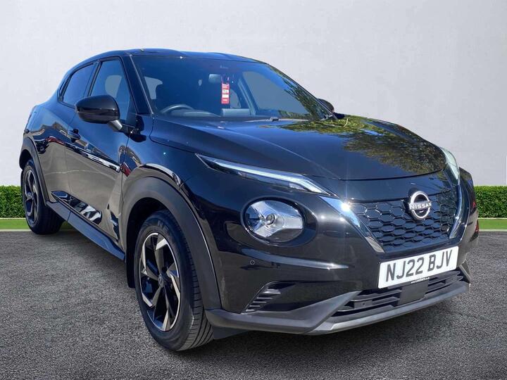 Nissan JUKE 1.6 N-Connecta Auto Euro 6 5dr