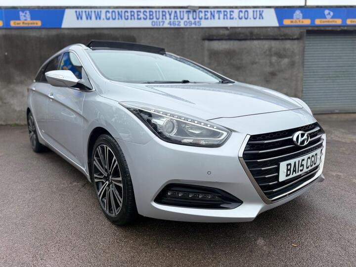 Hyundai I40 1.7 CRDi Blue Drive Premium Tourer DCT Euro 6 (s/s) 5dr Hyundai I40 1.7 CRDi Blue Drive Premium Tourer DCT Euro 6 (s/s) 5dr