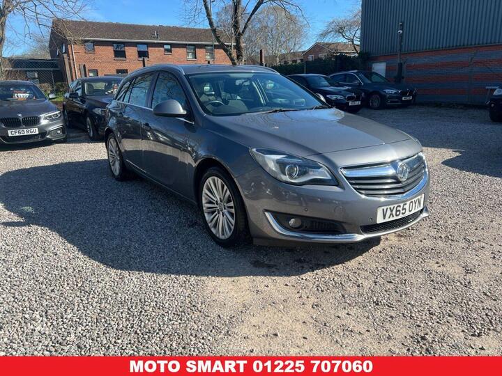Vauxhall INSIGNIA 1.6 CDTi EcoFLEX Design Nav Sports Tourer Euro 6 (s/s) 5dr Vauxhall INSIGNIA 1.6 CDTi EcoFLEX Design Nav Sports Tourer Euro 6 (s/s) 5dr