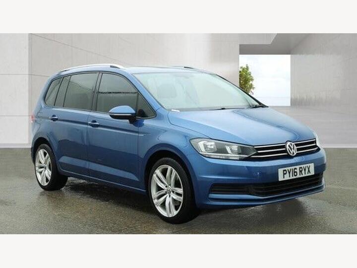 Volkswagen Touran 1.6 TDI BlueMotion Tech SE Family DSG Euro 6 (s/s) 5dr